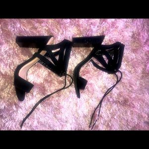 Black heels with laces